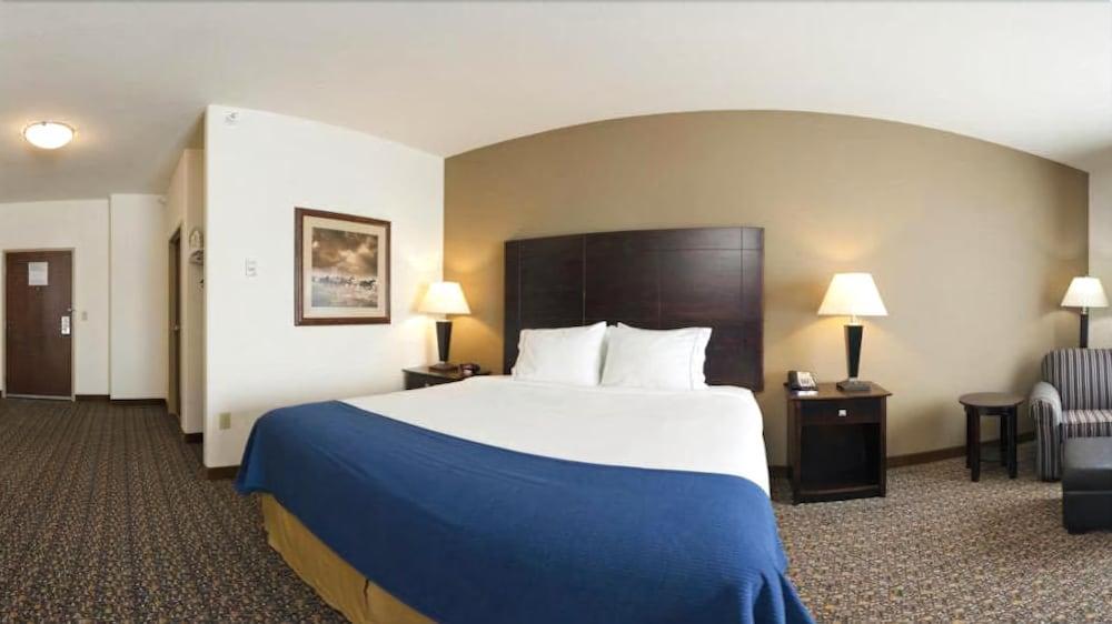 Holiday Inn Express Hotel & Suites Lander By Ihg Exterior photo